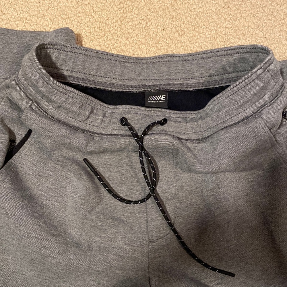 American Eagle gray mens joggers - small